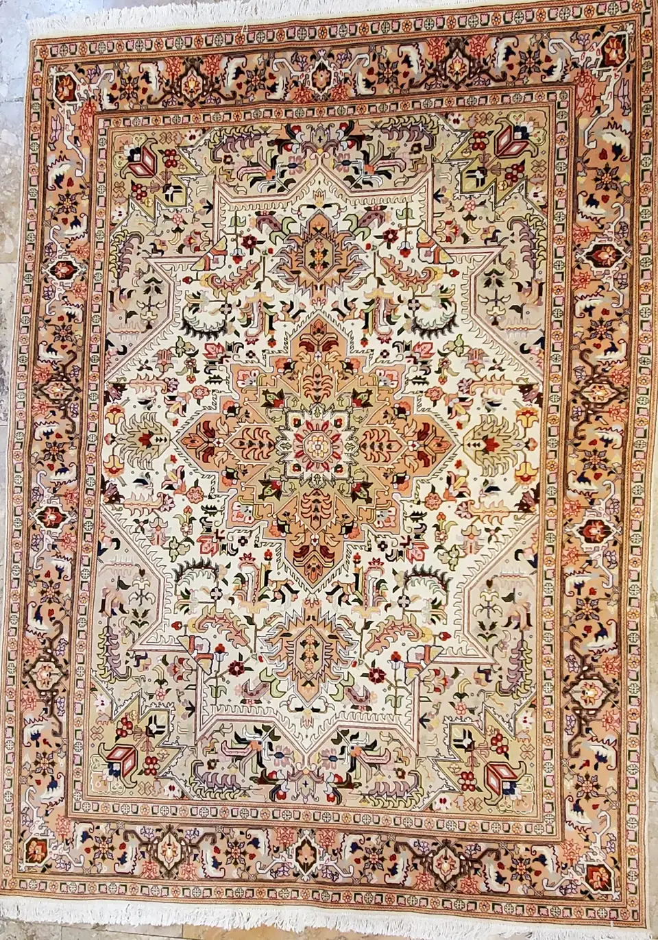 مختارات المعرض، السجادة S002، الصورة 2